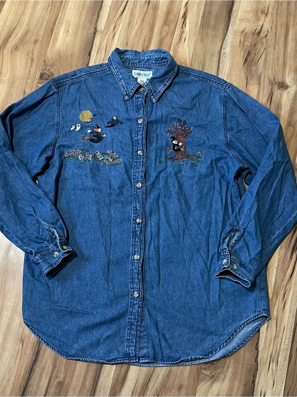 VTG 90s Cabin Creek Embroidered Witch Denim Shirt Large Halloween Spooky Fall